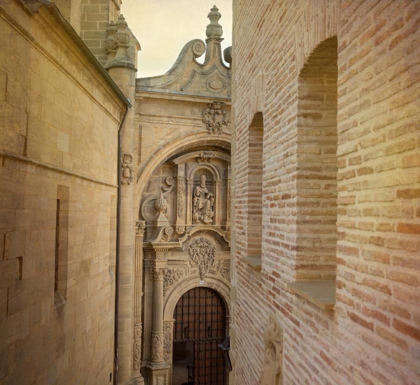 Fotografie z fotogalerie ubytování Palacio de Pujadas v destinaci Viana
