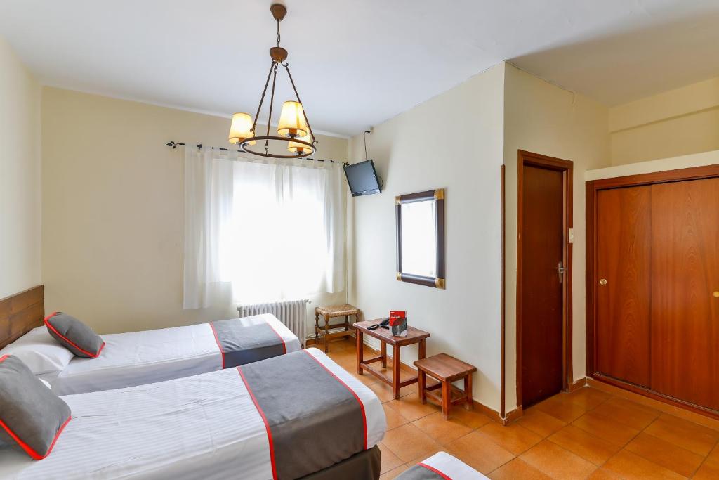 Hotel Mavi - Twin Room With Extra Bed