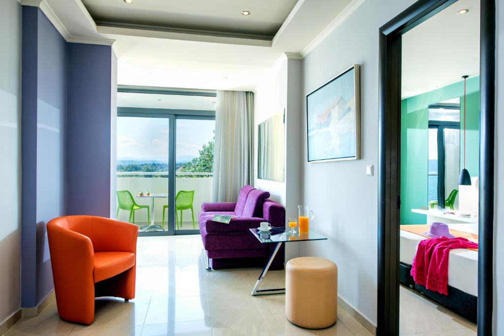 Postel nebo postele na pokoji v ubytování Corissia Princess Hotel 