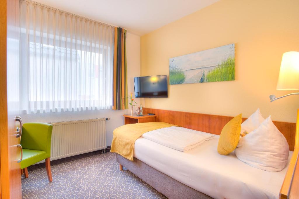 
Standard Single Room
