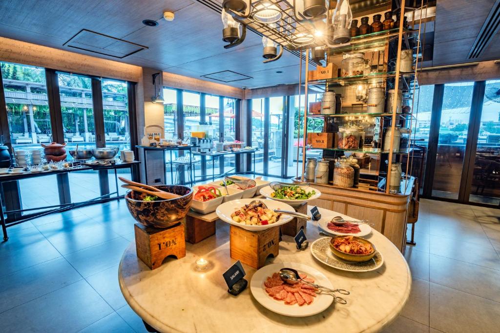 Riva Surya Bangkok photo