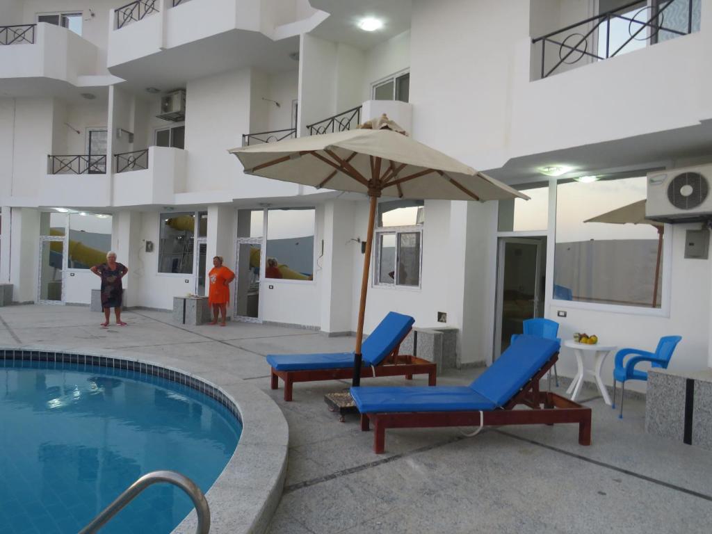 The swimming pool at or close to Apartment Bella Vita near the sea RedSeaLine