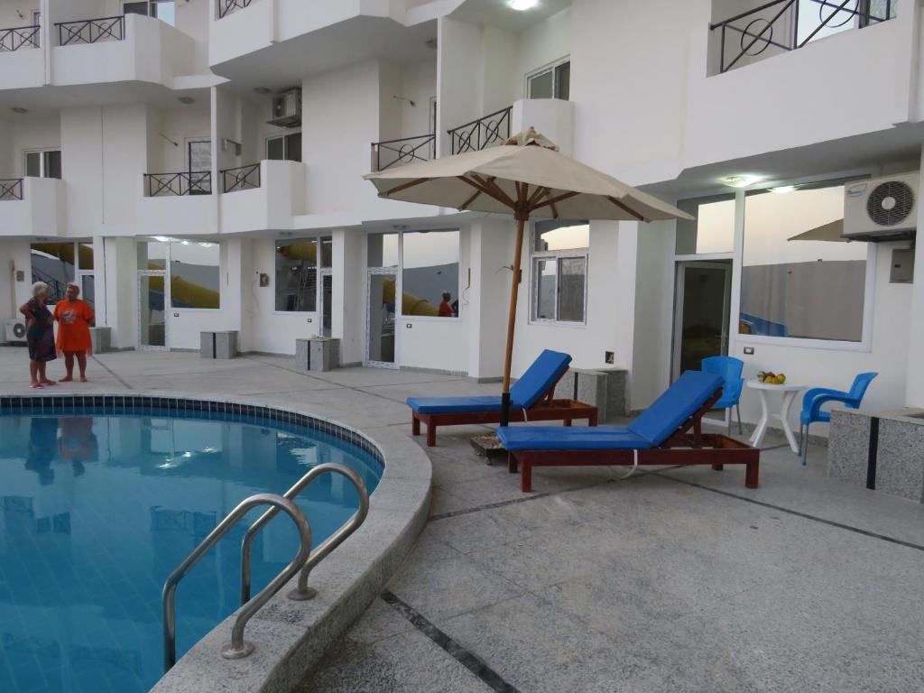 The swimming pool at or close to Apartment Bella Vita near the sea RedSeaLine