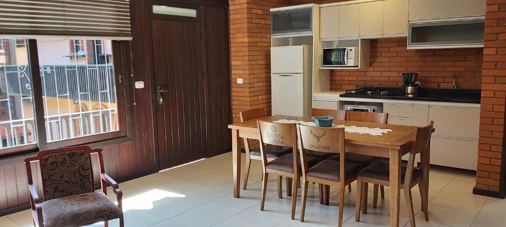 Roloff Praça das Rosas  Roloff Praça das Rosas