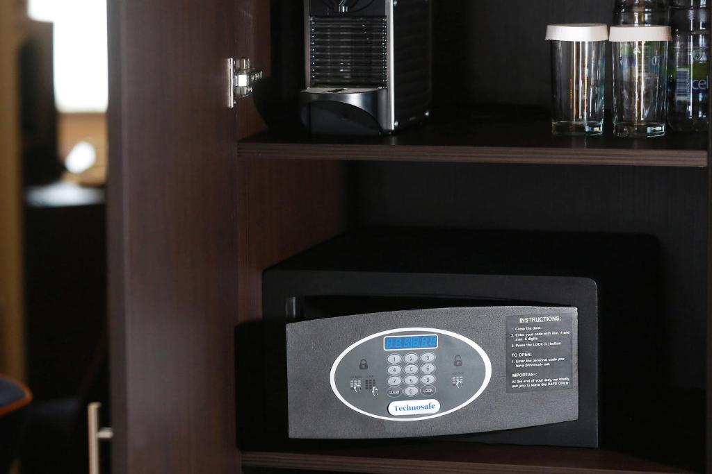 Holiday Inn Belfast, an IHG Hotel - Salle King Standard - étage Supérieur