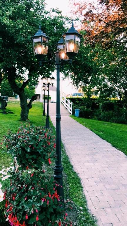 Zahrada ubytování Riverside Voerså