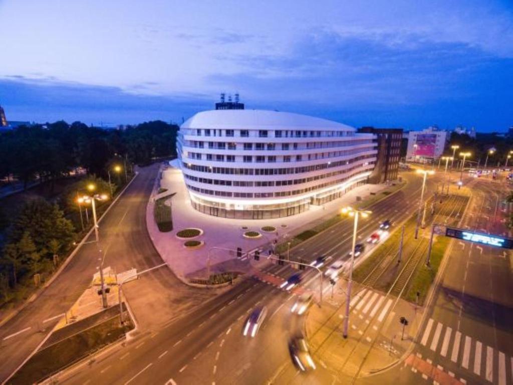 AbsyntApart Market Square Wroclaw - Deluxe Double Studio