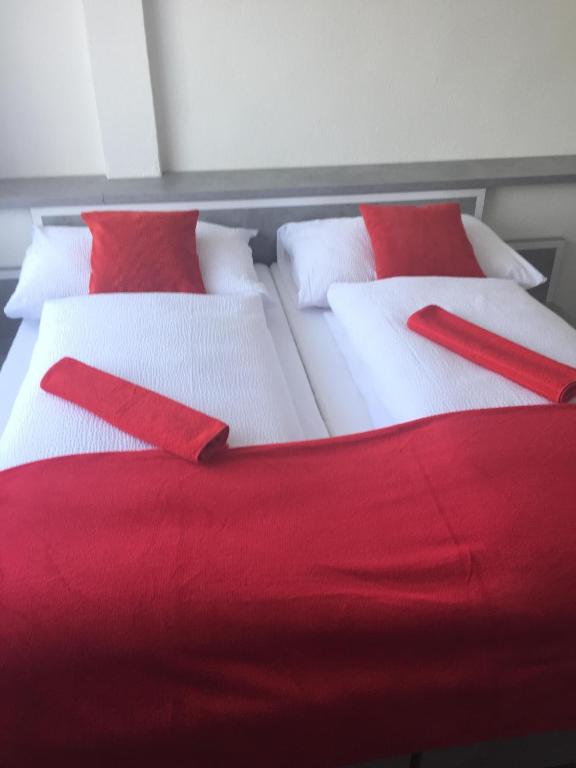 Postel nebo postele na pokoji v ubytování Garni Hotel 31