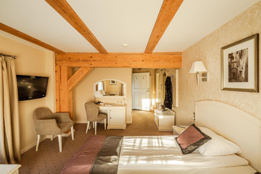 Zamek Topacz - Resim 34