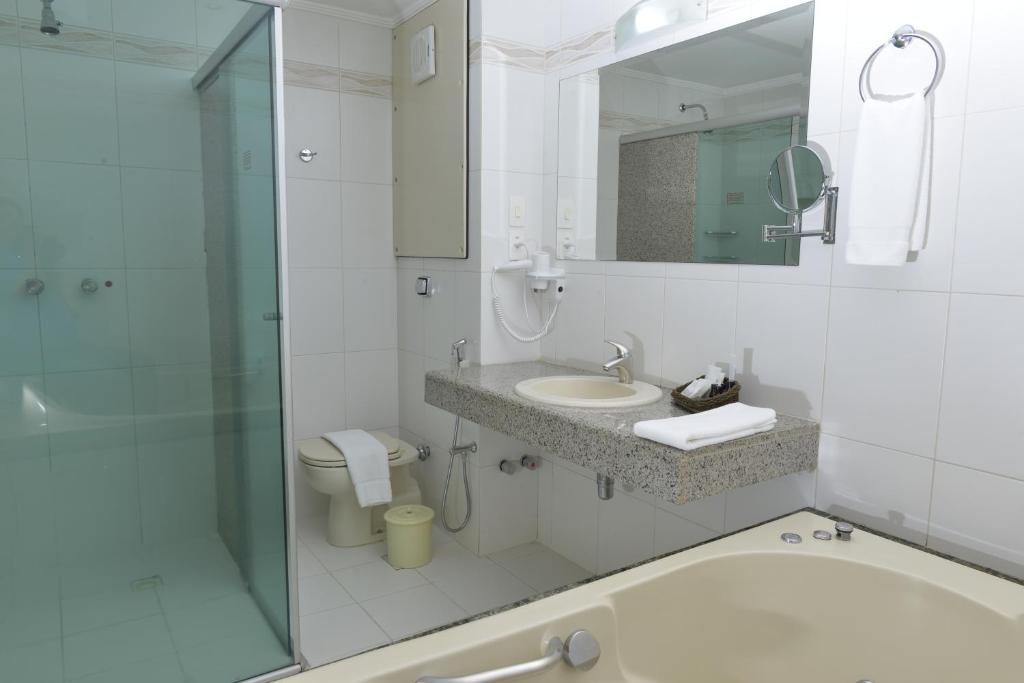  Oitis Hotel