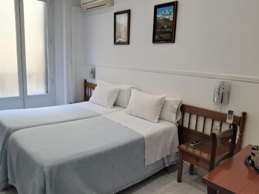 Hostal Dulcinea, Madrid – Updated 2023 Prices