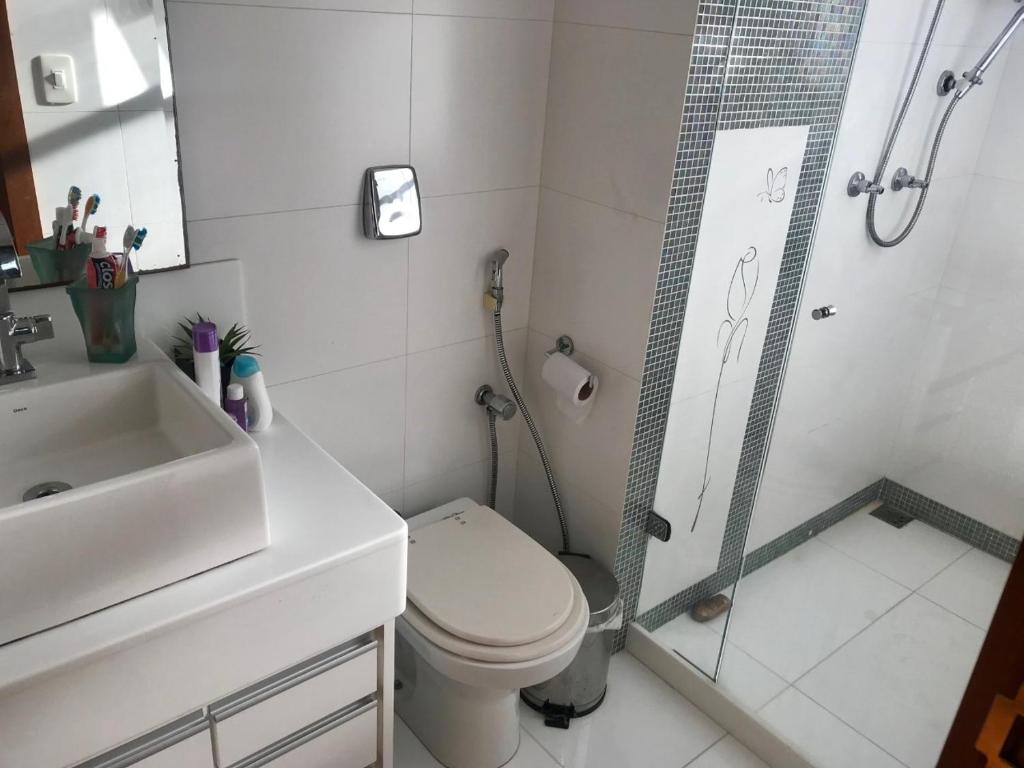  Quarto Domiciliar Praia e Clube VIP