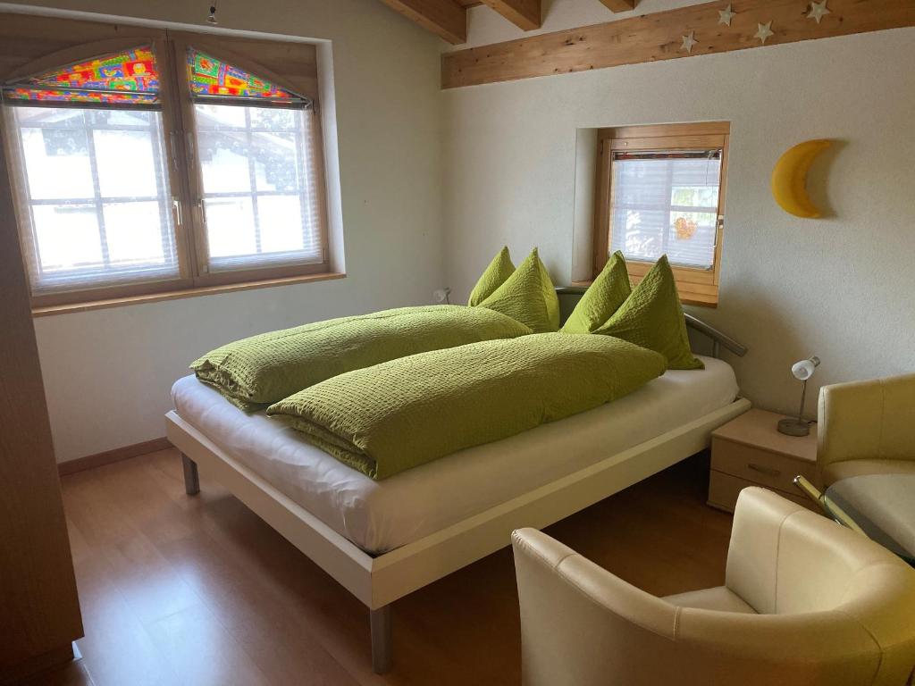 Uma cama ou camas num quarto em Hotel Adonis