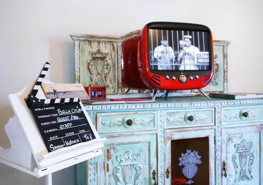 TV a/nebo společenská místnost v ubytování Bella Colina I Vintage Hotel 1953