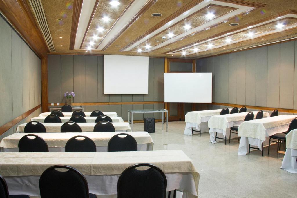  Da Vinci Hotel & Conventions