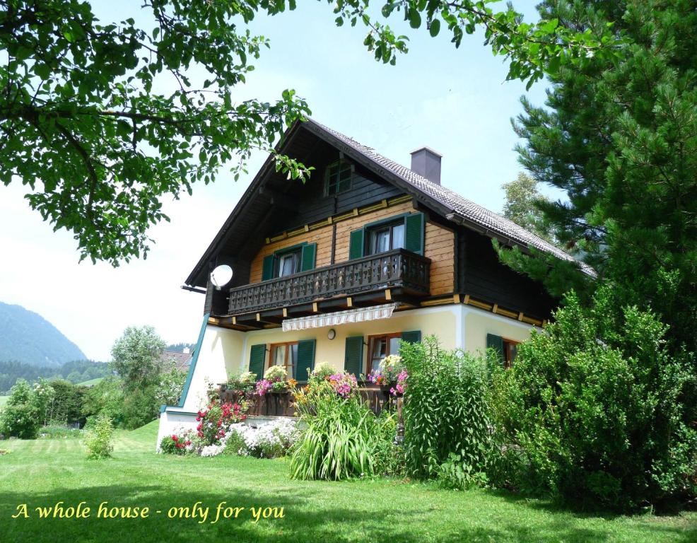 a whole house only waits for you at Ferienhaus Anke - Ausseerland Salzkammergut in Pichl bei Aussee