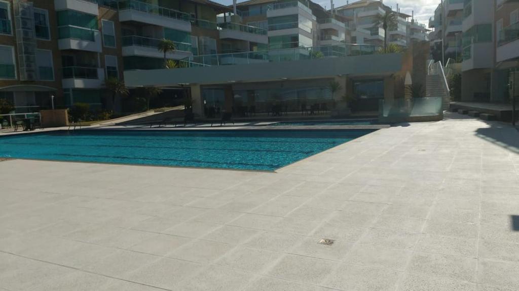  Apartamento na Praia Santinho V2 111
