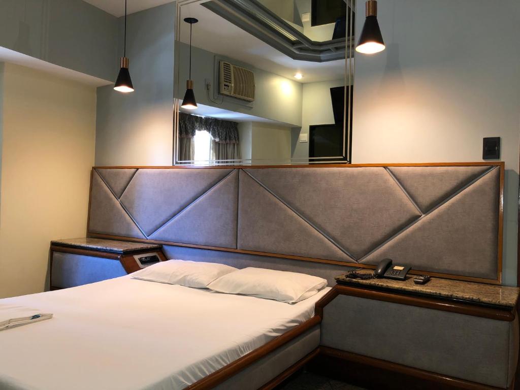  Hotel Sheik (Adults Only)