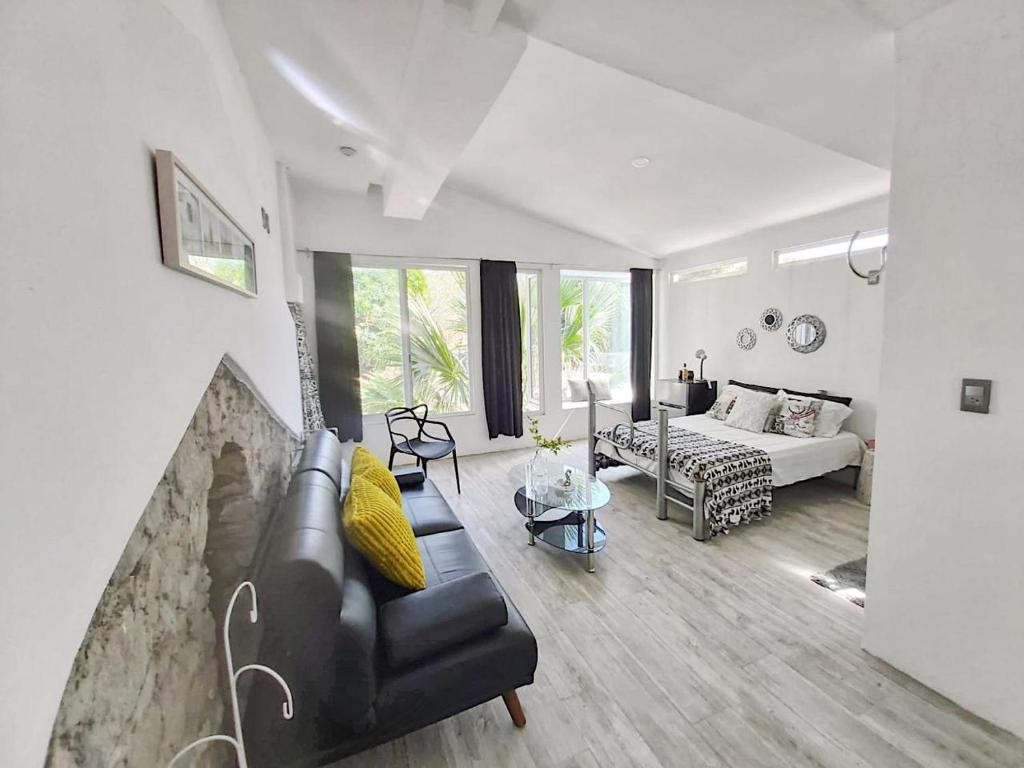Ένα ή περισσότερα κρεβάτια σε δωμάτιο στο Casita Piedra