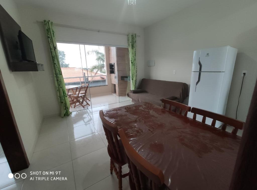  Residencial Medeiros