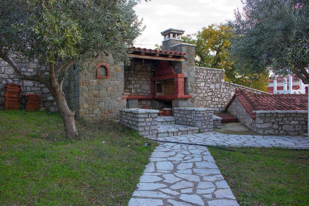 Vonkajšia záhrada v ubytovaní Santo Villaggio - Unique Villa