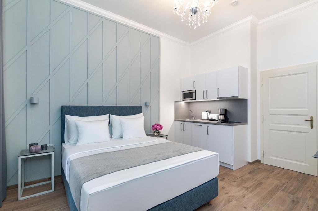 Eight Secrets Boutique Residence by Dwellfort - 3