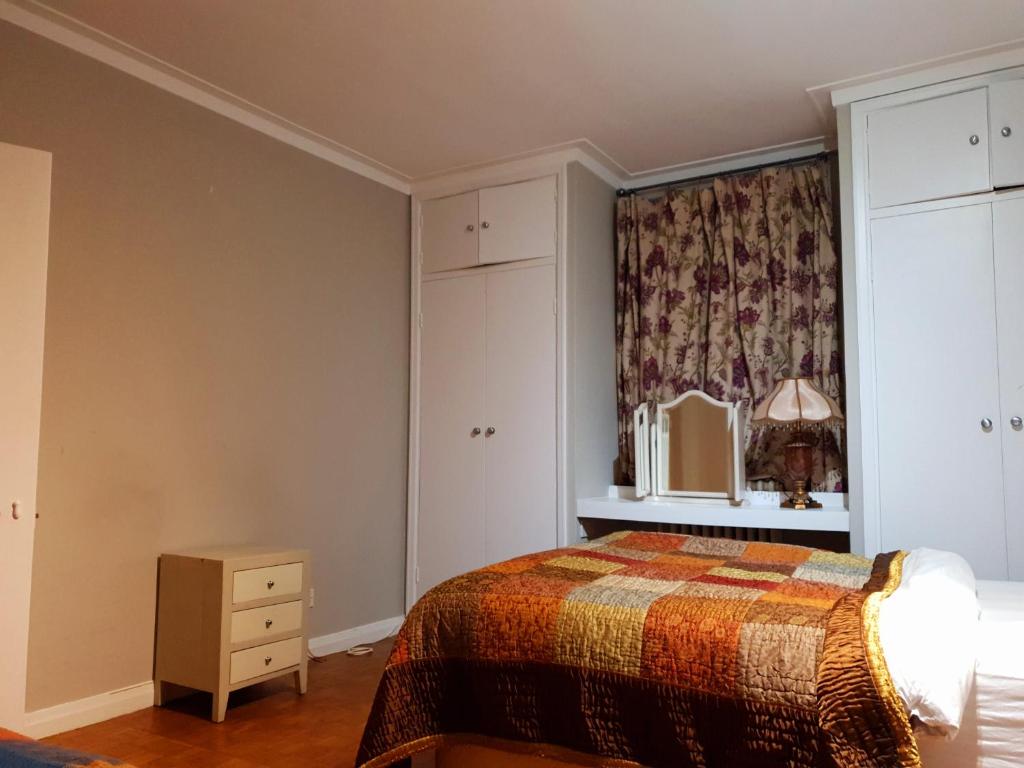 Hyde Park Apartment