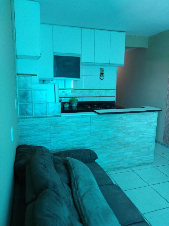  Apartamento Mob à 5 minutos da Praia do Forte dois quartos