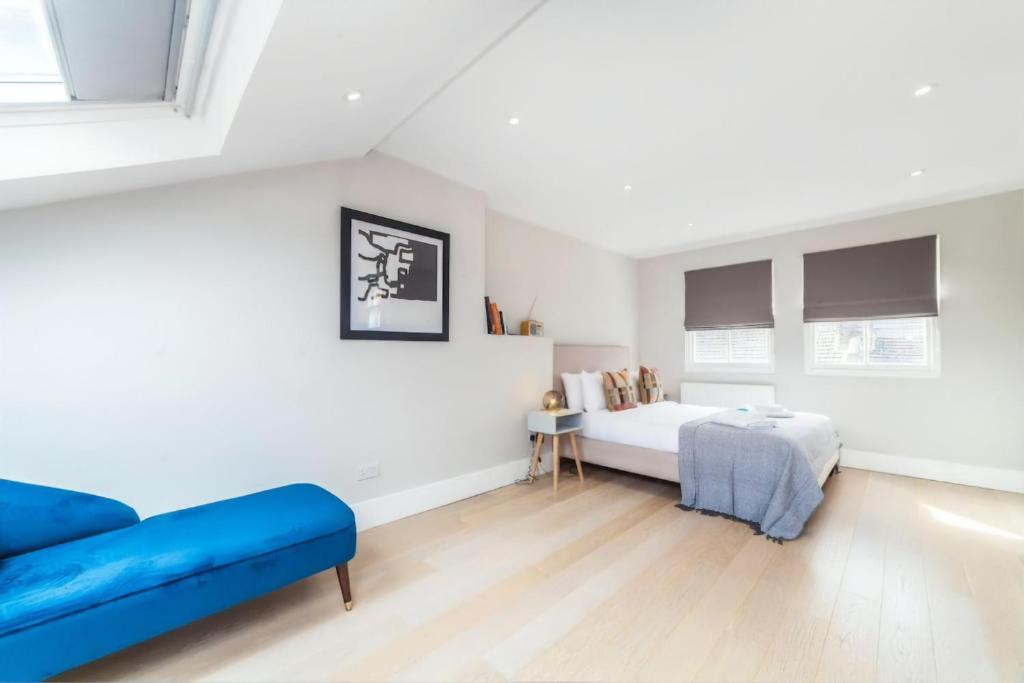 Bushey Hill · Spacious Refurbished Family House, Camberwell