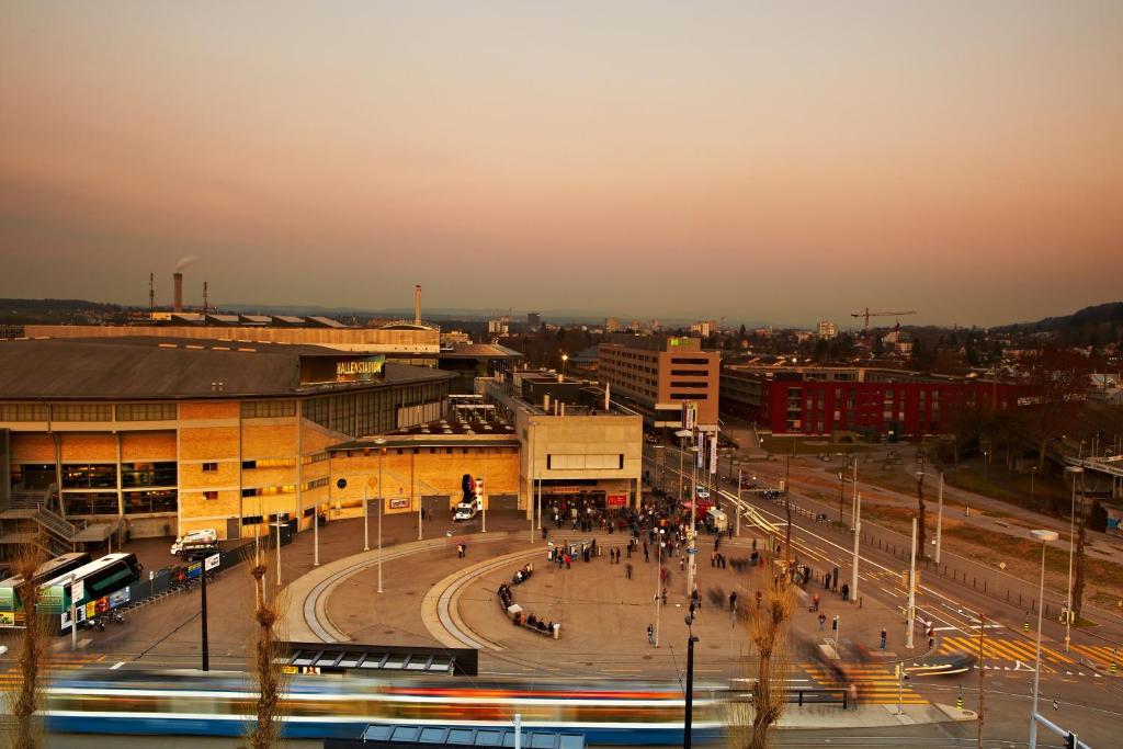 Holiday Inn Zürich Messe by IHG - Resim 30