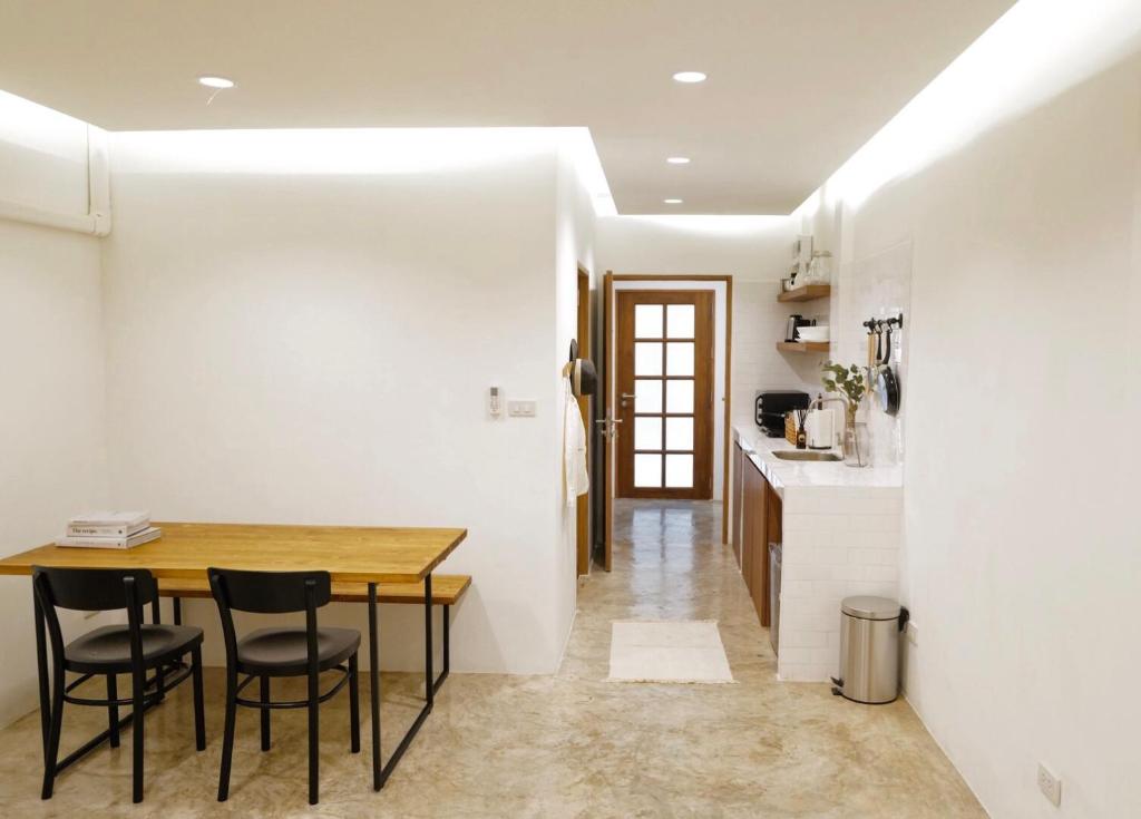 Marlowe-Tony's home - Superior Suite