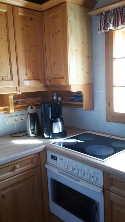 Kuchyňa alebo kuchynka v ubytovaní Ferienhaus Abendstille