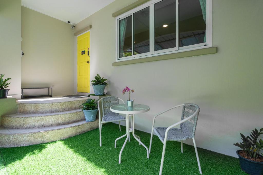 Heart Patong home Bangla Beach - Two-Bedroom Townhouse