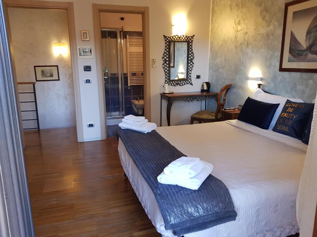 Aurelia Garden Gold B&B - Triple Room