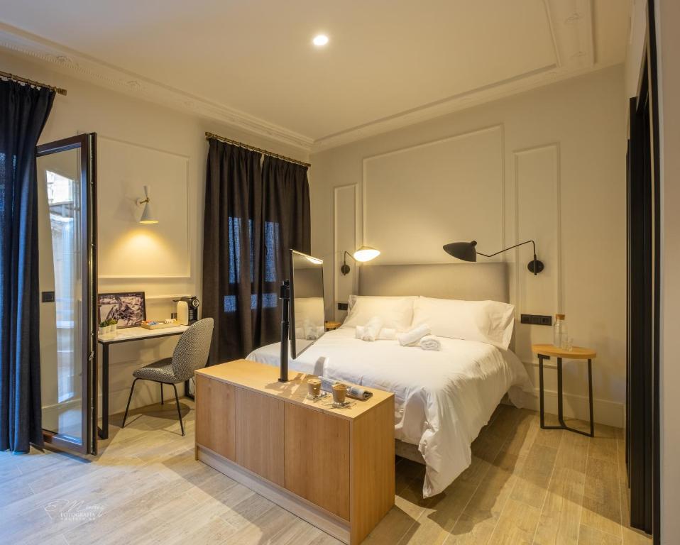 Barbarossa Suites Plaza de España, Mérida – Bijgewerkte ...