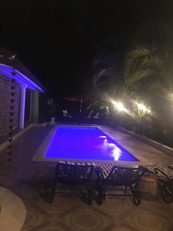 Very friendly house with privat pool - отзывы и видео