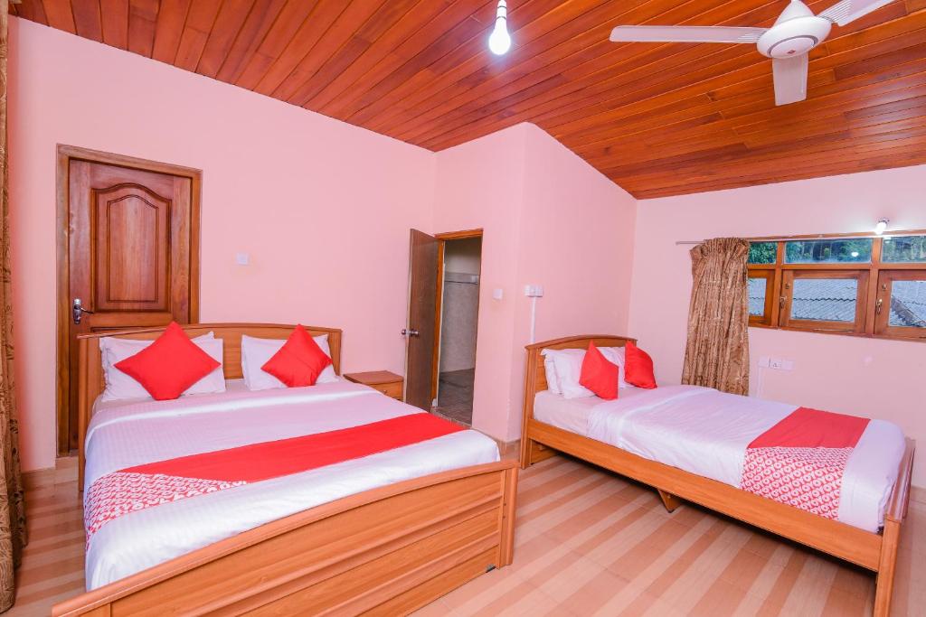 Postel nebo postele na pokoji v ubytování Blue Haven Guest House