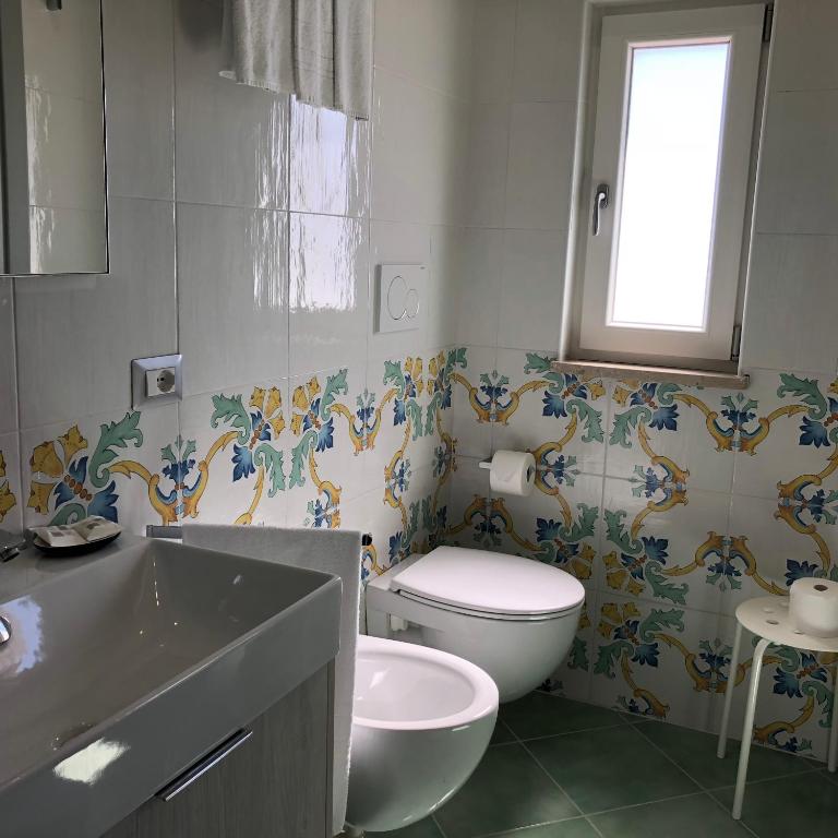 Koupelna v ubytování Hotel Corallo Circeo