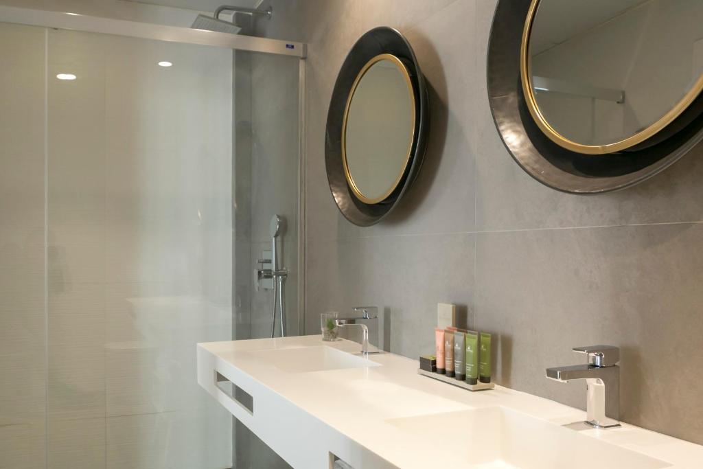 Teatro Romano 7 & 8 - 8