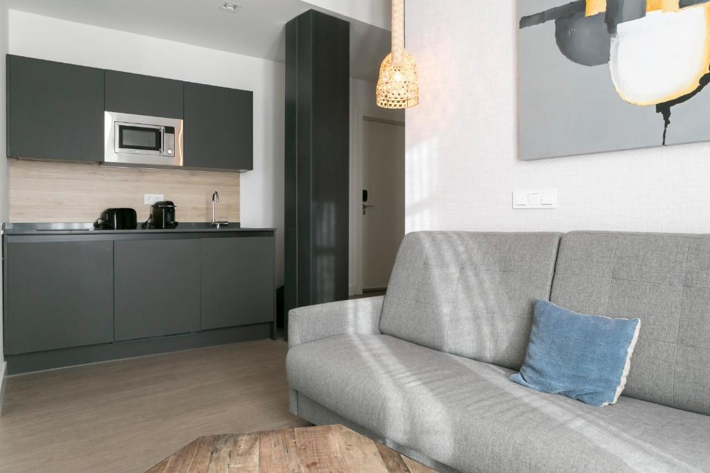 Teatro Romano 7 & 8 - 10