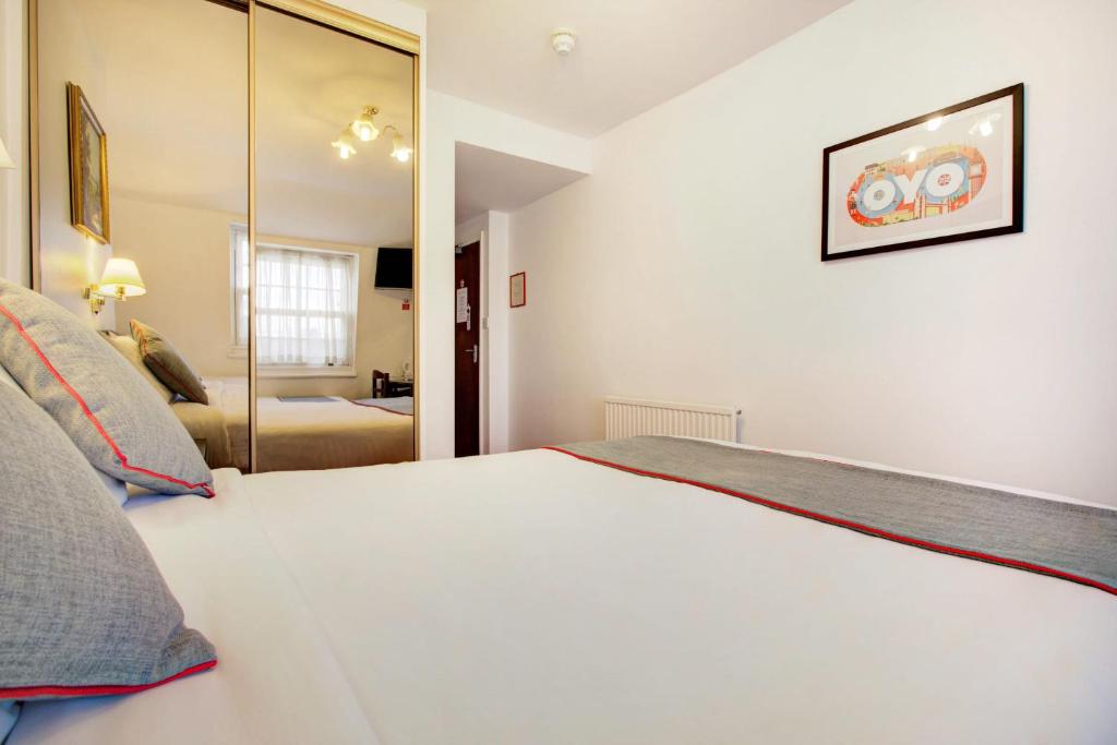 St George's Hotel - Resim 27