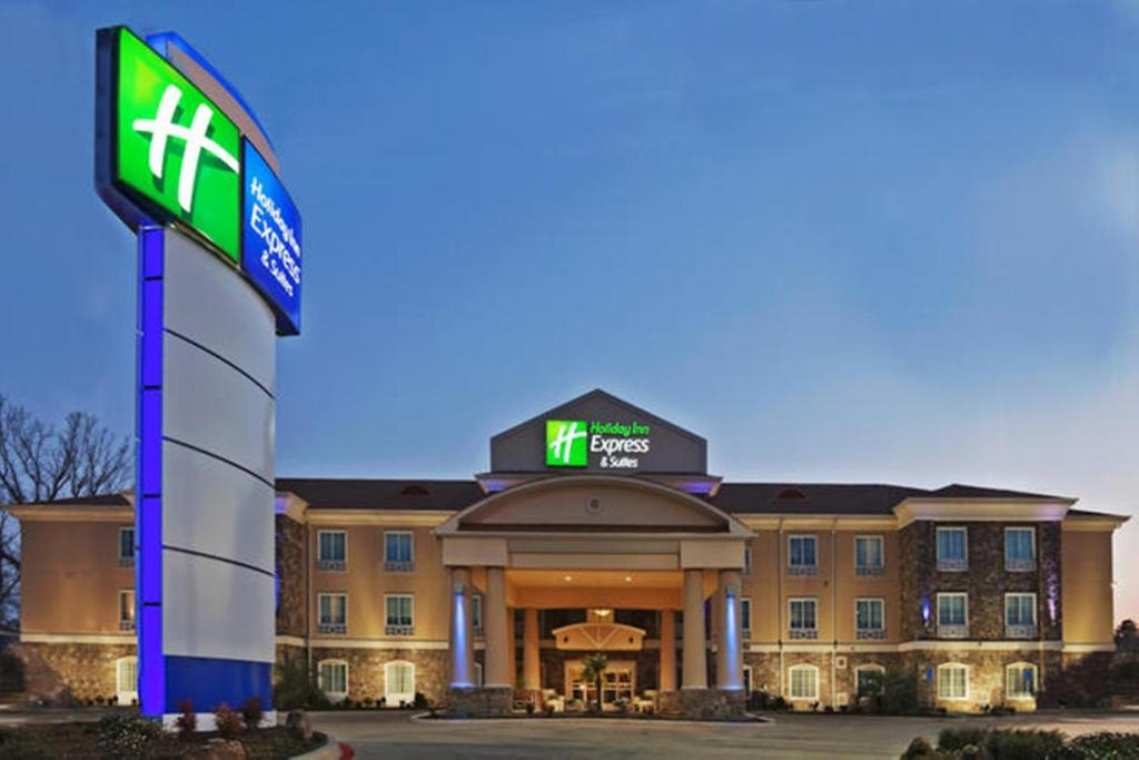 Holiday Inn Express Hotels & Suites Jacksonville, an IHG Hotel