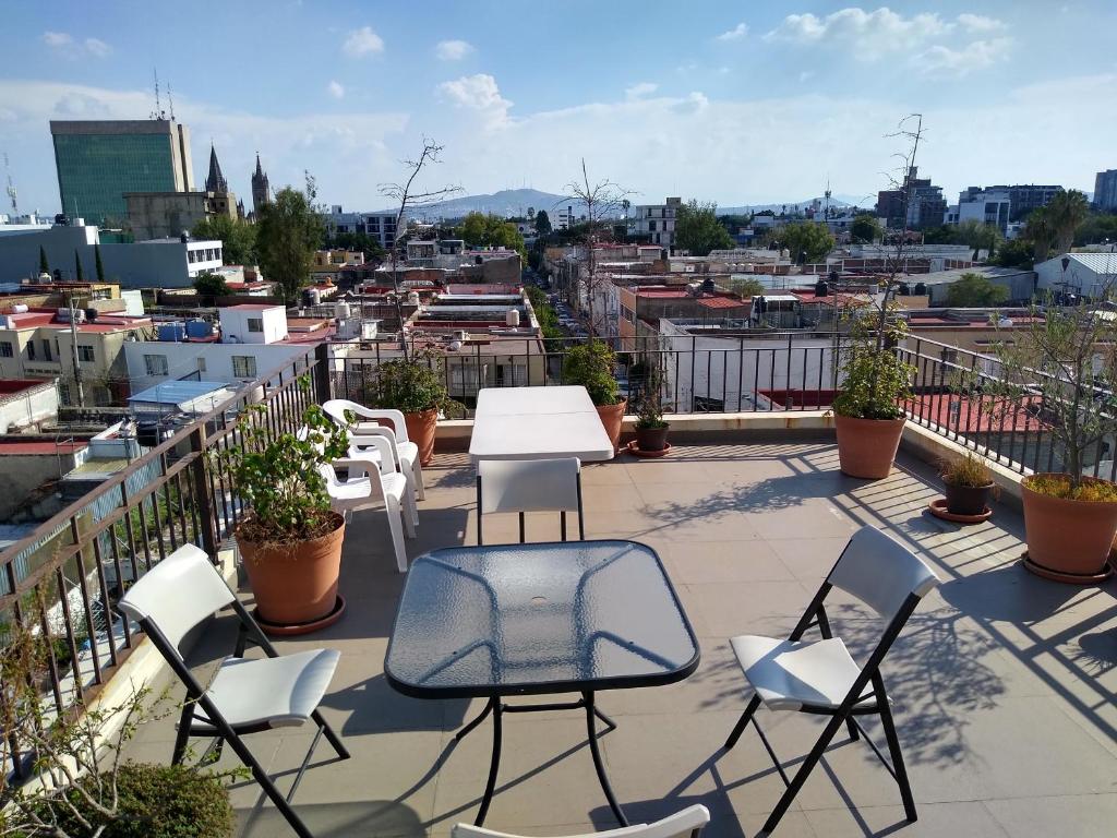 Balkón nebo terasa v ubytování Suites Chapultepec