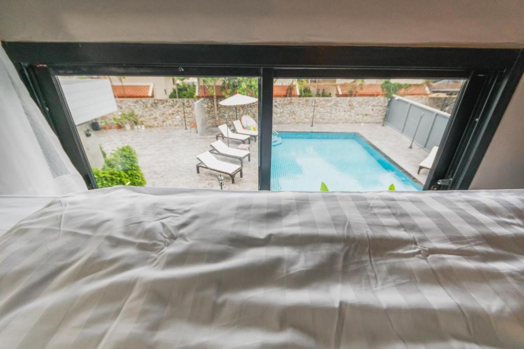 Life is Goood - Resim 13