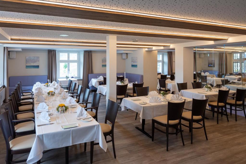 Restaurace v ubytování Landgasthof Farnsburg