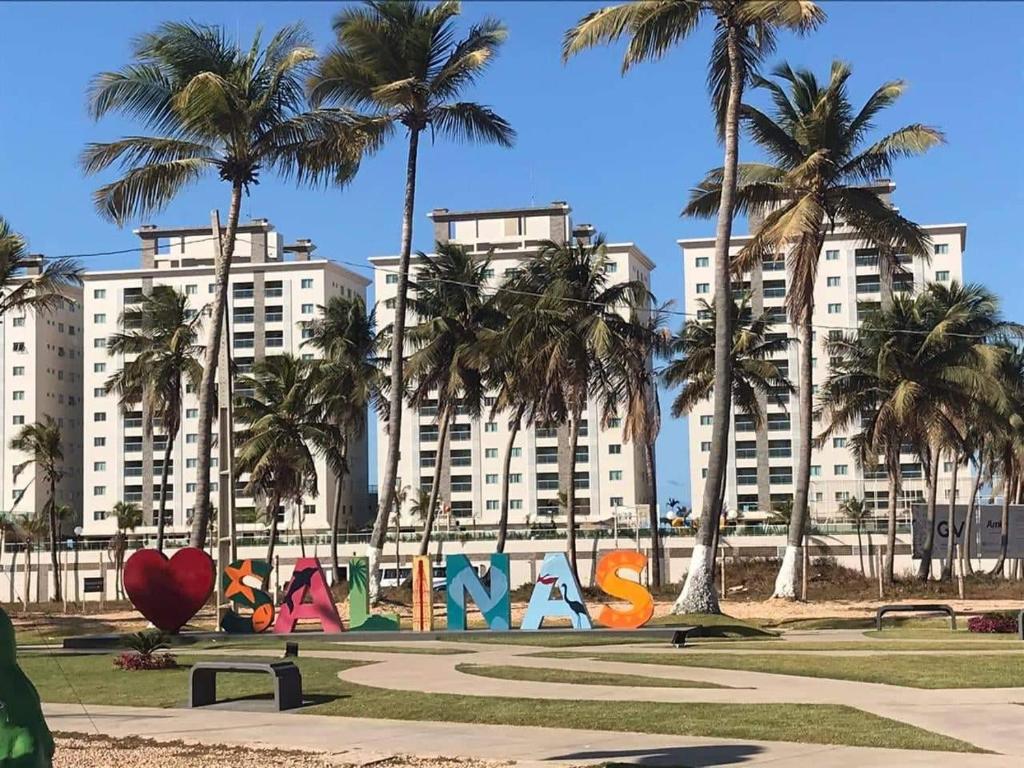  SALINAS PARK RESORT