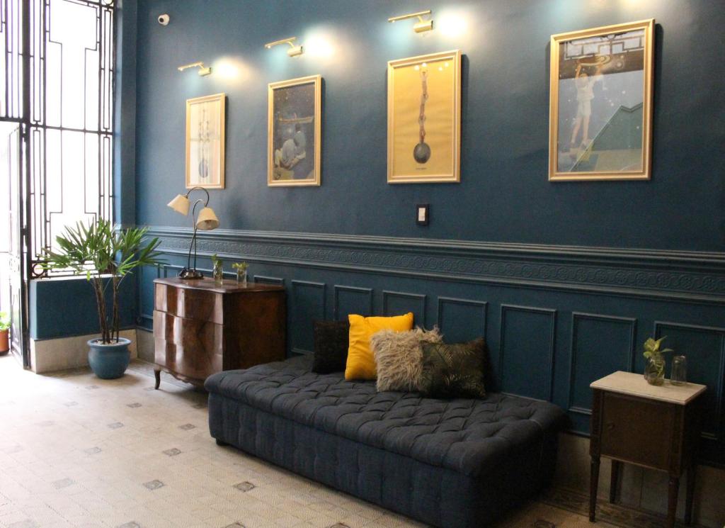 Χώρος καθιστικού στο Voyage Recoleta Hostel
