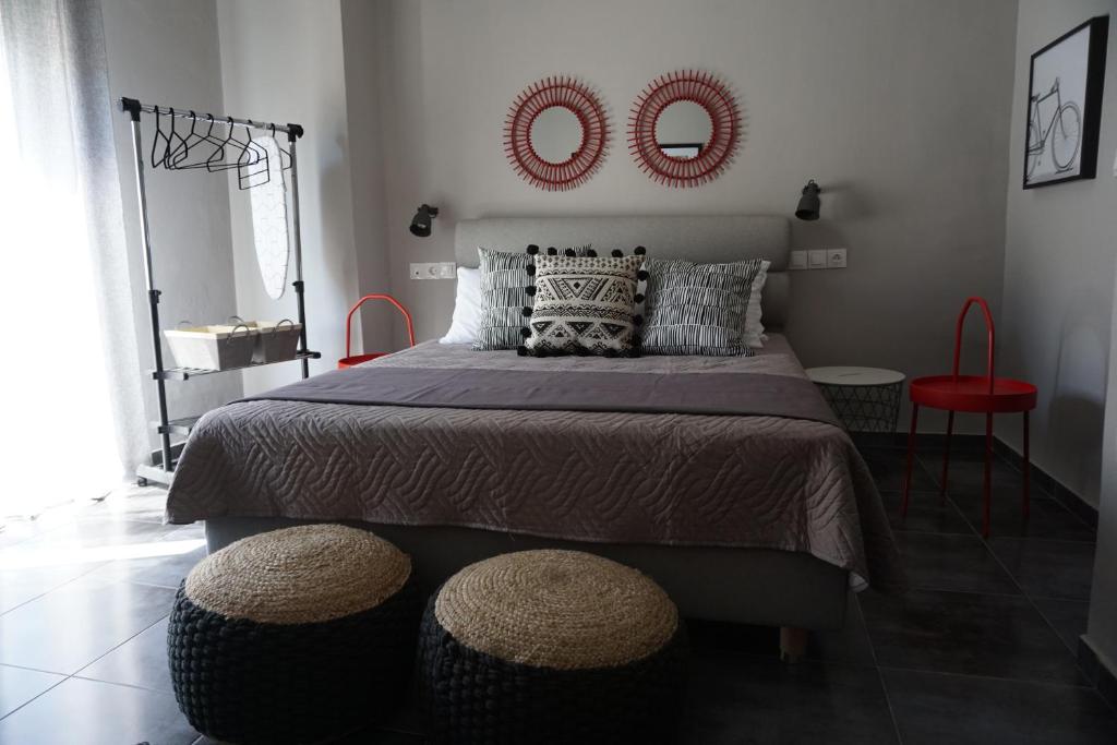 Postel nebo postele na pokoji v ubytování Yasemi Superb Two Floor Apartment
