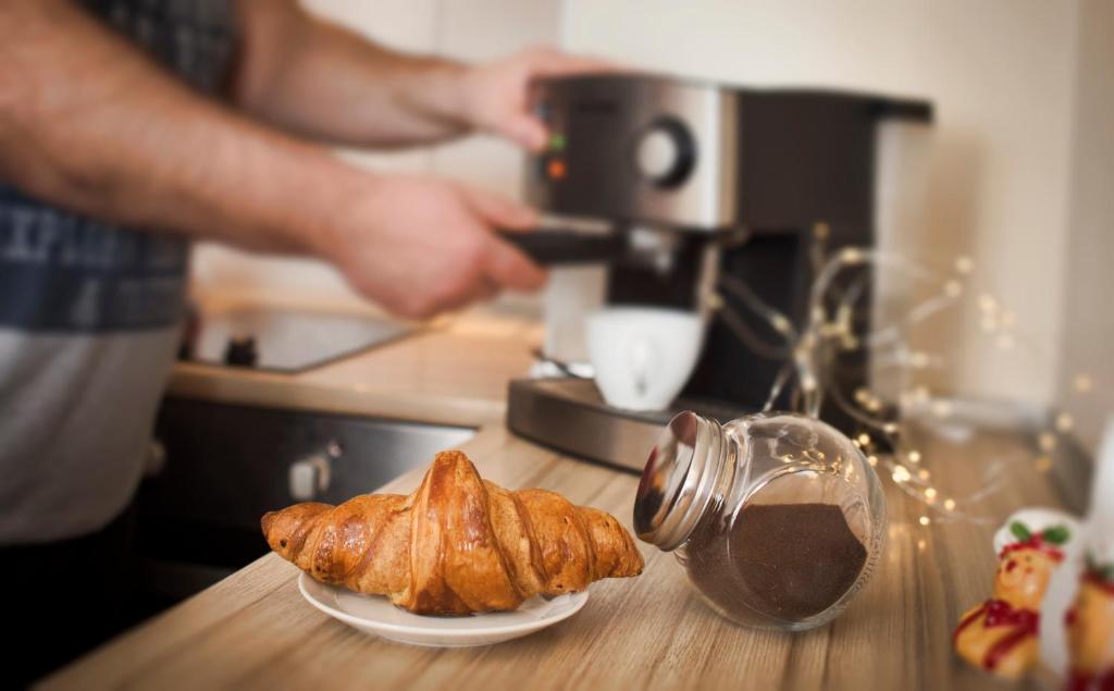 Lucky 7 - Comfort,Clean ,Cosy Apartment - отзывы и видео