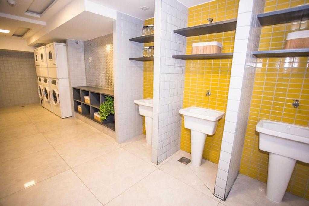  Studio Central próximo à Rua XV de Novembro - ALL1311